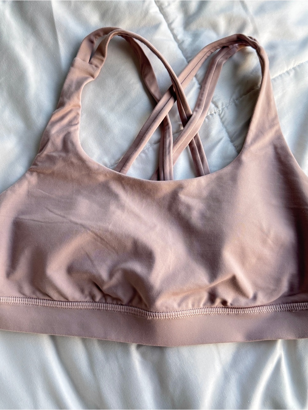 lululemon athletica energy bra in light dusty pink - size 6